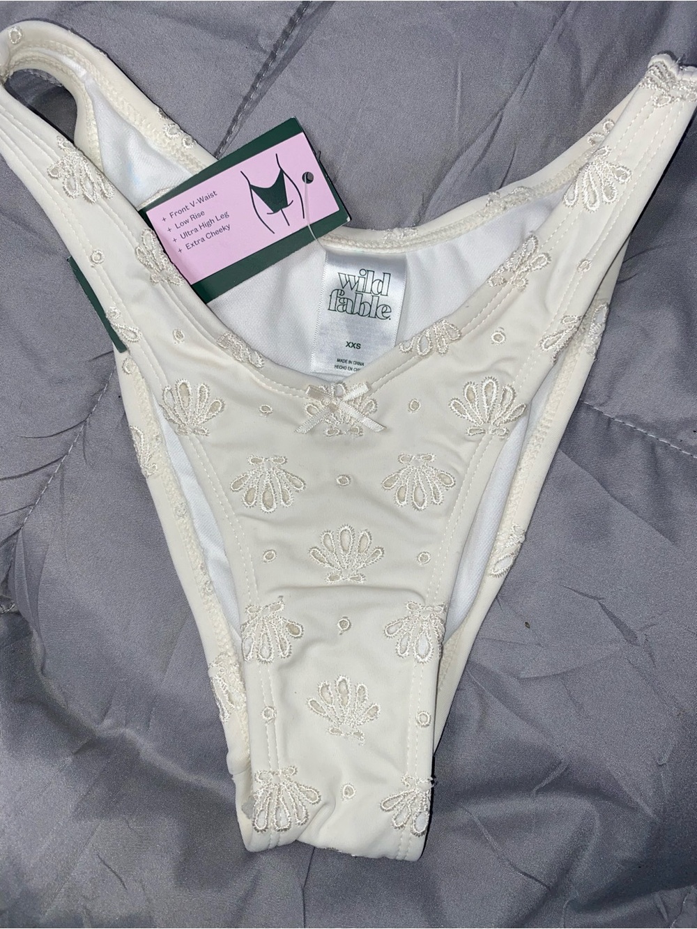 Wild Fable LowRise High Leg Cheeky Cream Embroidered Bikini Bottoms juniors 00